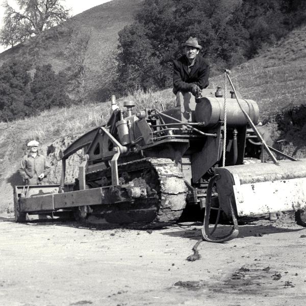 1921V building road in 1935