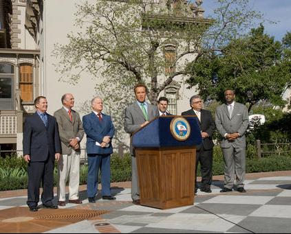 Governor Schwarzenegger signing the early California primary legislation.