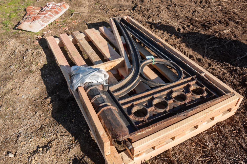 Exterior Iron Bracket - Winter 2025